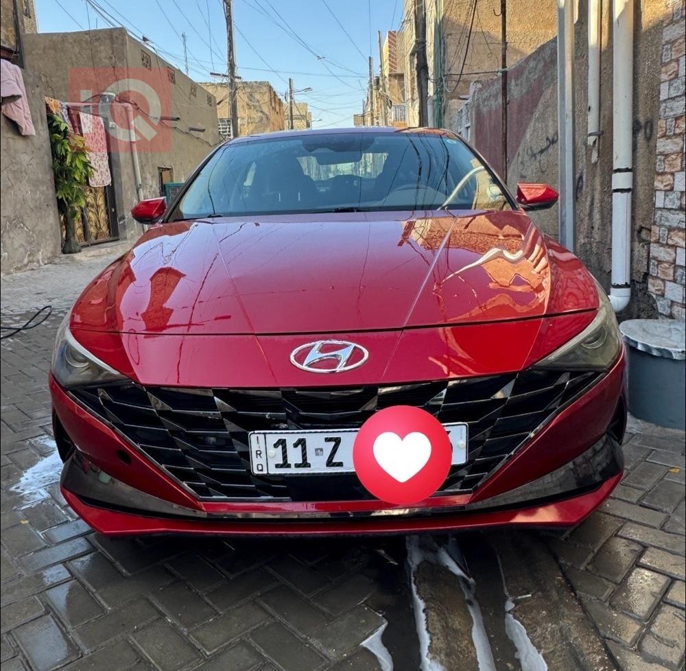 هیوندای ئەلەنترا